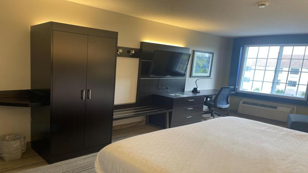 Holiday Inn Express & Suites Ashtabula-Geneva By Ihg Austinburg Εξωτερικό φωτογραφία