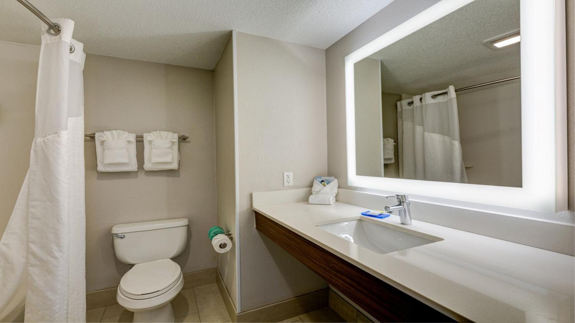 Holiday Inn Express & Suites Ashtabula-Geneva By Ihg Austinburg Εξωτερικό φωτογραφία