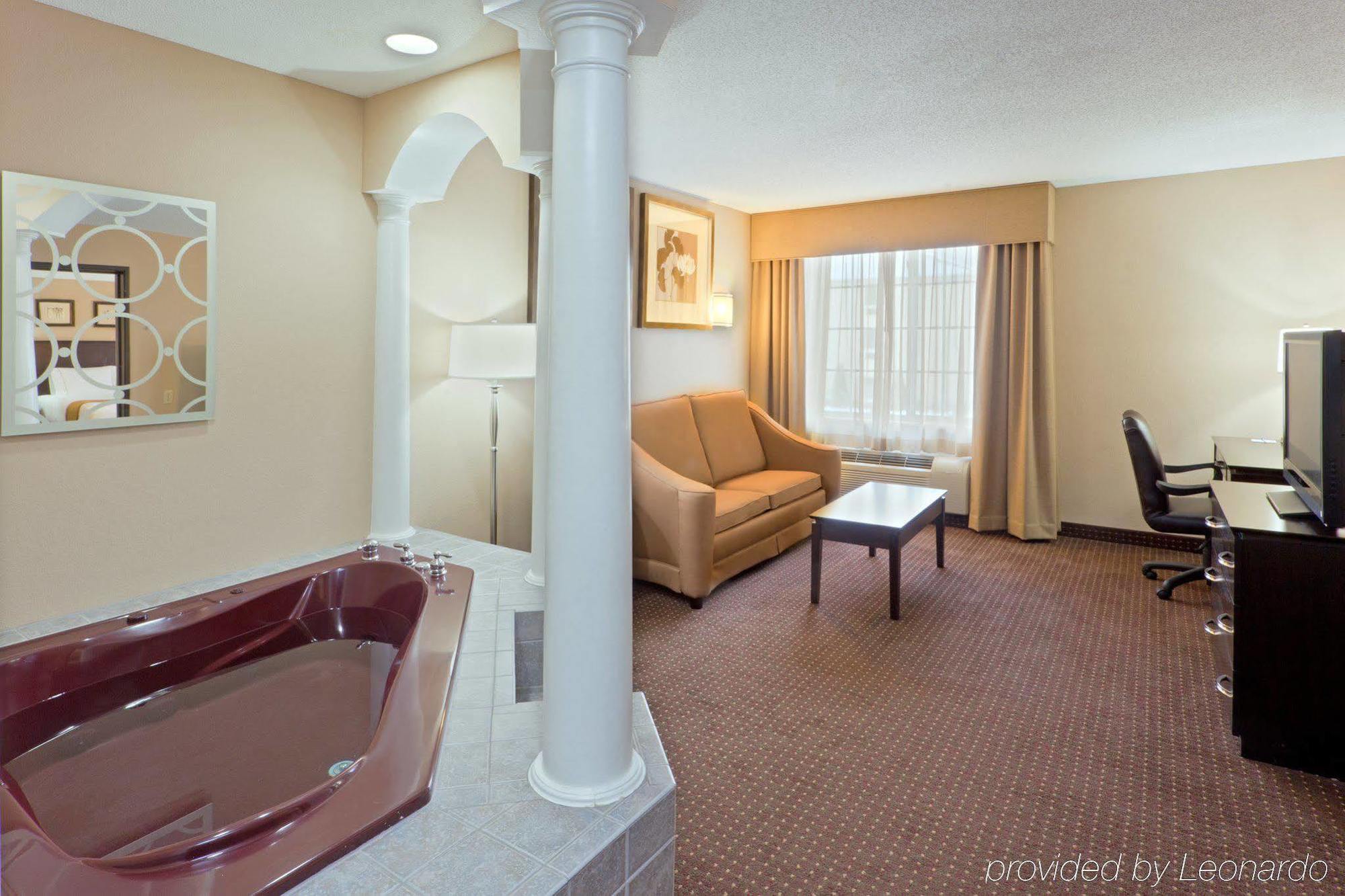 Holiday Inn Express & Suites Ashtabula-Geneva By Ihg Austinburg Δωμάτιο φωτογραφία